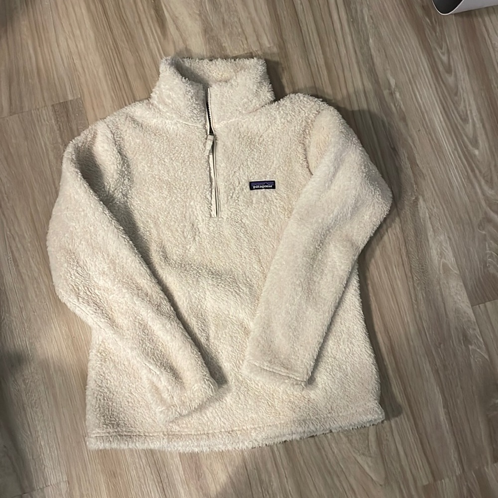 Patagonia fleece pullover